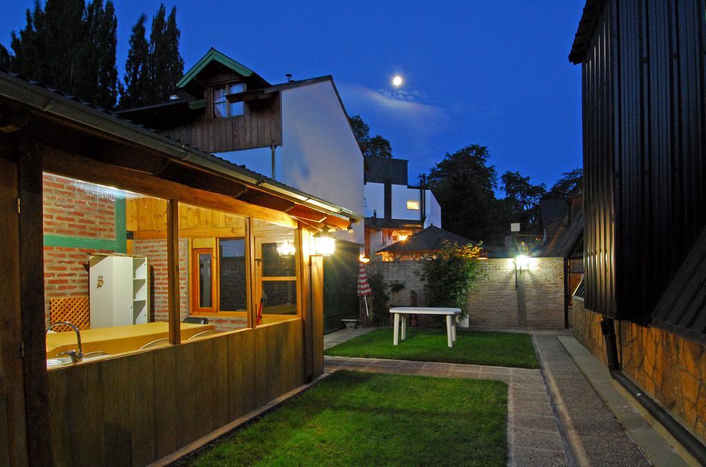 Apart Hotel Ensueno San Martín de los Andes Buitenkant foto